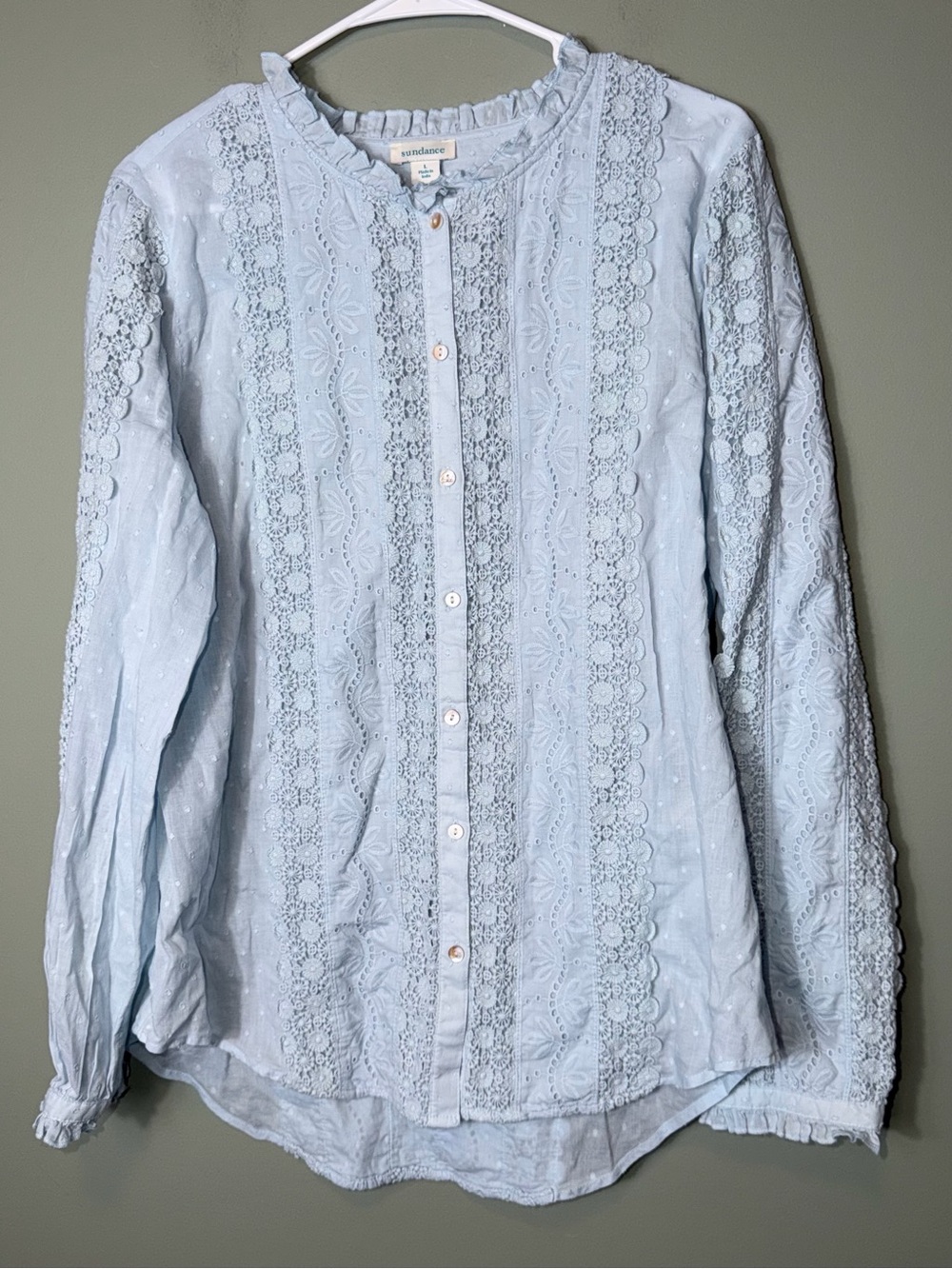 Sundance Women’s Light Blue Lace-Trim Button-Up Shirt Large
